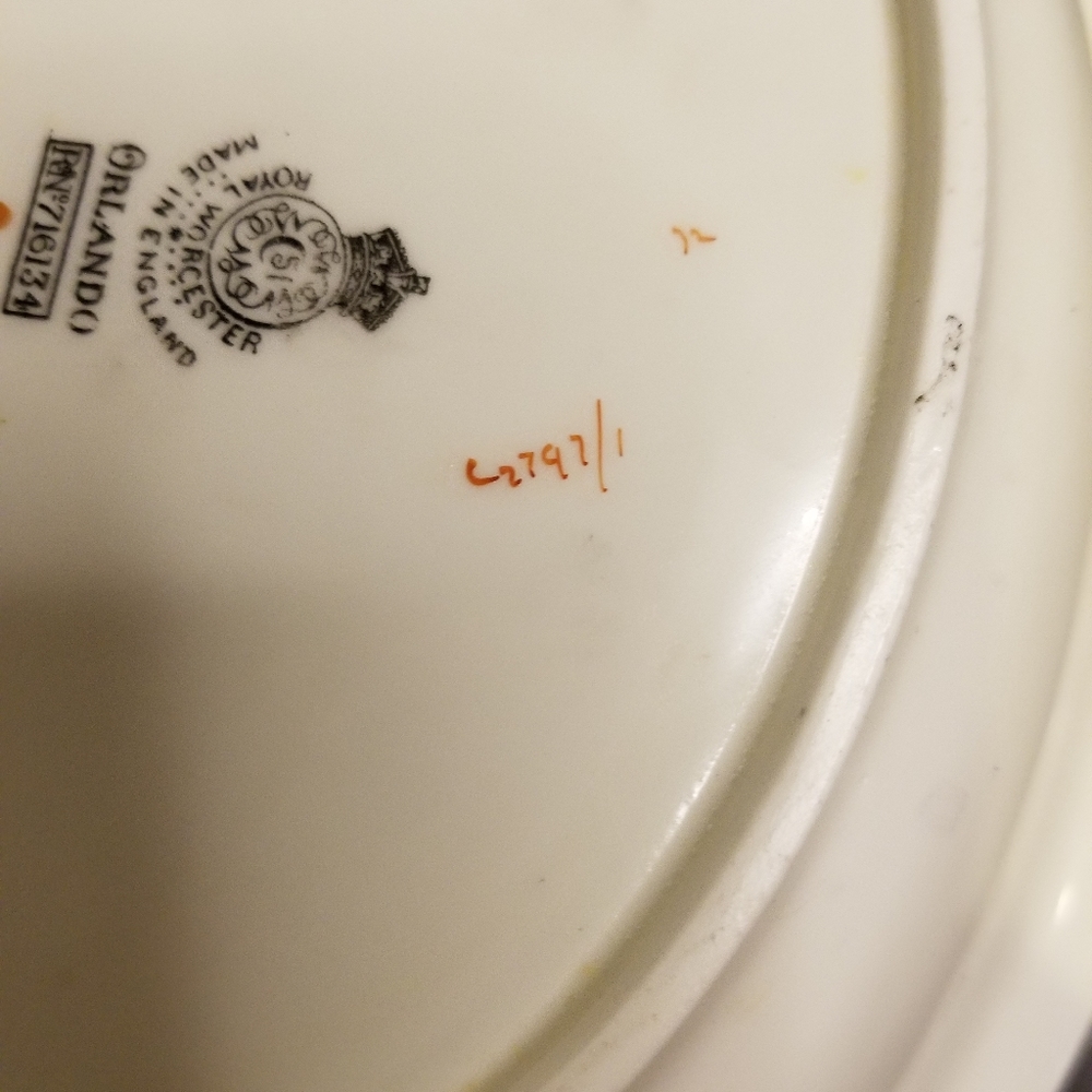 2 Vintage Royal Worcester Made in England Orlando Pattern Serving Bowls - Picture 11 of 12